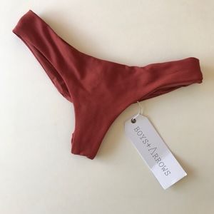 BOYS  + ARROWS - Clairee Bottom - XS, Flag